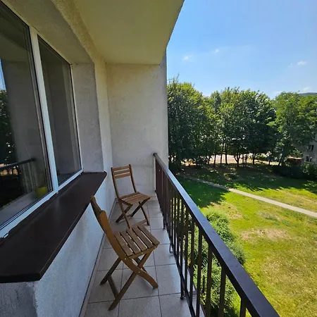 Am Center 5 Odziezowa Apartman *